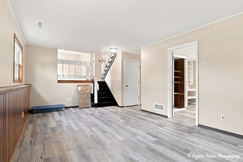 Tiny photo for 5112 W Greenbrier Drive, McHenry, IL 60050 (MLS # 12740761)