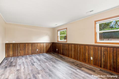 Tiny photo for 5112 W Greenbrier Drive, McHenry, IL 60050 (MLS # 12740761)