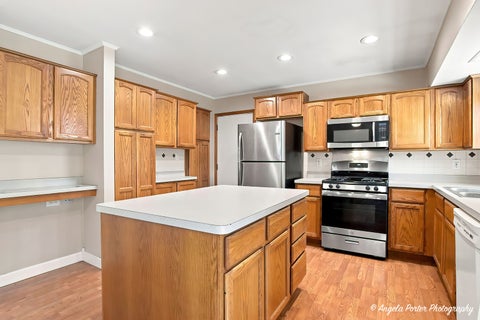 Tiny photo for 5112 W Greenbrier Drive, McHenry, IL 60050 (MLS # 12740761)