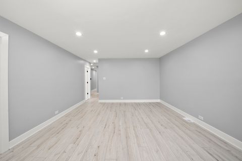 Tiny photo for 3723 W 104th Street, Chicago, IL 60655 (MLS # 12486631)