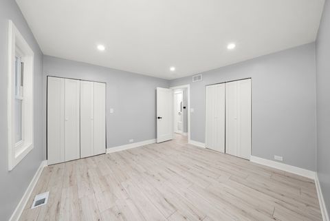 Tiny photo for 3723 W 104th Street, Chicago, IL 60655 (MLS # 12486631)