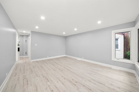 Tiny photo for 3723 W 104th Street, Chicago, IL 60655 (MLS # 12486631)