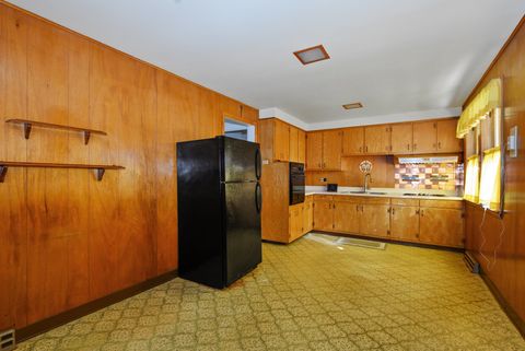 Tiny photo for 260 W 15th Place, Chicago Heights, IL 60411 (MLS # 12531184)