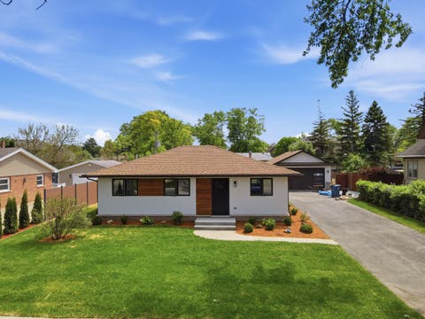 Photo of 10409 S 82 Avenue, Palos Hills, IL 60465 (MLS # 12679281)
