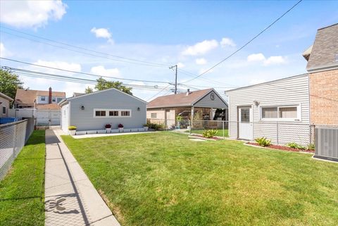 Tiny photo for 5152 S Lawler Street, Chicago, IL 60638 (MLS # 12487118)