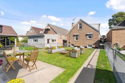 Tiny photo for 5152 S Lawler Street, Chicago, IL 60638 (MLS # 12487118)