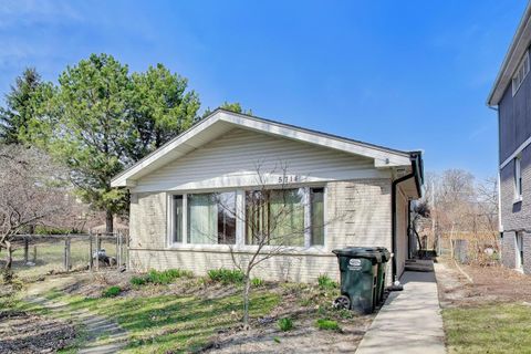 Tiny photo for 5714 Crain Street, Morton Grove, IL 60053 (MLS # 12601485)