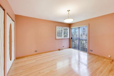 Tiny photo for 5714 Crain Street, Morton Grove, IL 60053 (MLS # 12601485)