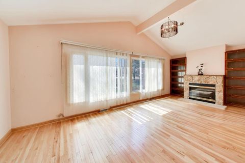 Tiny photo for 5714 Crain Street, Morton Grove, IL 60053 (MLS # 12601485)