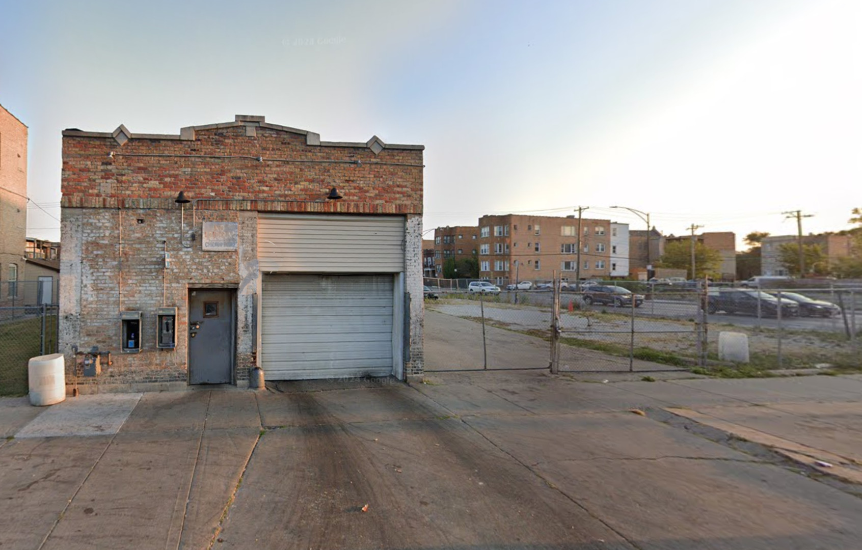 3006 W Roosevelt Road