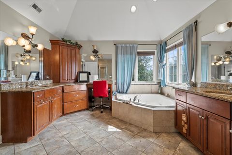 Tiny photo for 6241 W 80Th Street, Burbank, IL 60459 (MLS # 12486772)