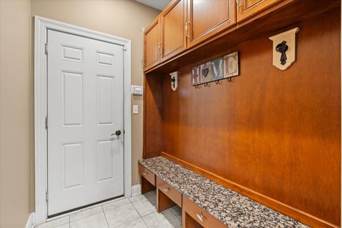 Tiny photo for 6241 W 80Th Street, Burbank, IL 60459 (MLS # 12486772)