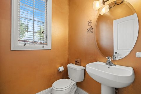 Tiny photo for 6241 W 80Th Street, Burbank, IL 60459 (MLS # 12486772)