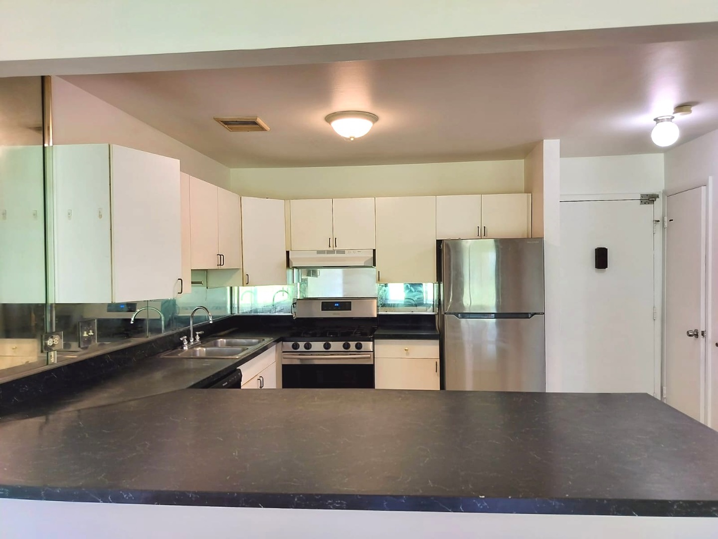 5B Kingery Quarter 107