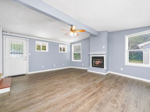 Tiny photo for 520 W Johnson Street, Utica, IL 61373 (MLS # 12457335)