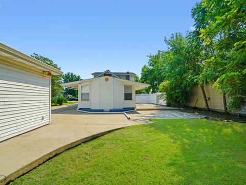 Tiny photo for 520 W Johnson Street, Utica, IL 61373 (MLS # 12457335)