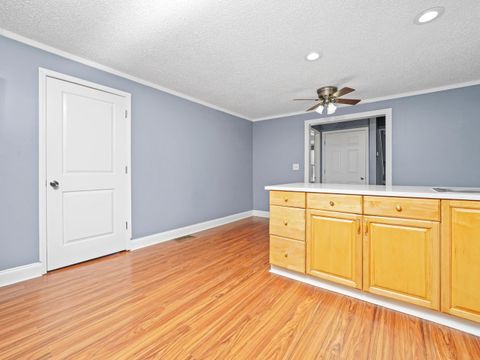 Tiny photo for 520 W Johnson Street, Utica, IL 61373 (MLS # 12457335)