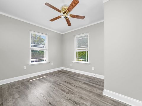 Tiny photo for 520 W Johnson Street, Utica, IL 61373 (MLS # 12457335)