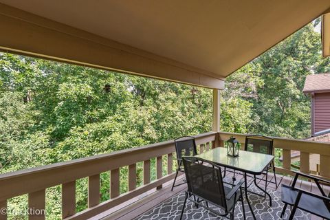 Tiny photo for 1014 Braemoor Drive #B, Downers Grove, IL 60515 (MLS # 12536530)