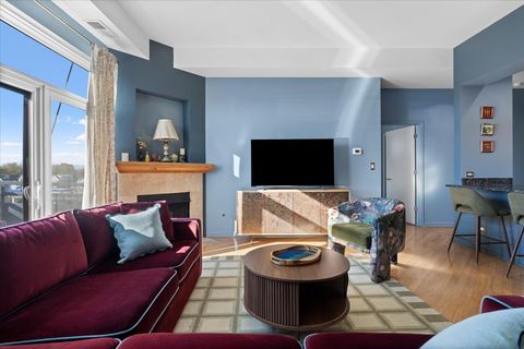 Tiny photo for 2337 W Wolfram Street #514, Chicago, IL 60618 (MLS # 12511286)