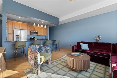 Tiny photo for 2337 W Wolfram Street #514, Chicago, IL 60618 (MLS # 12511286)