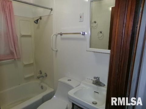 Tiny photo for 23 IL 34 S Route, Rosiclare, IL 62982 (MLS # EB460711)