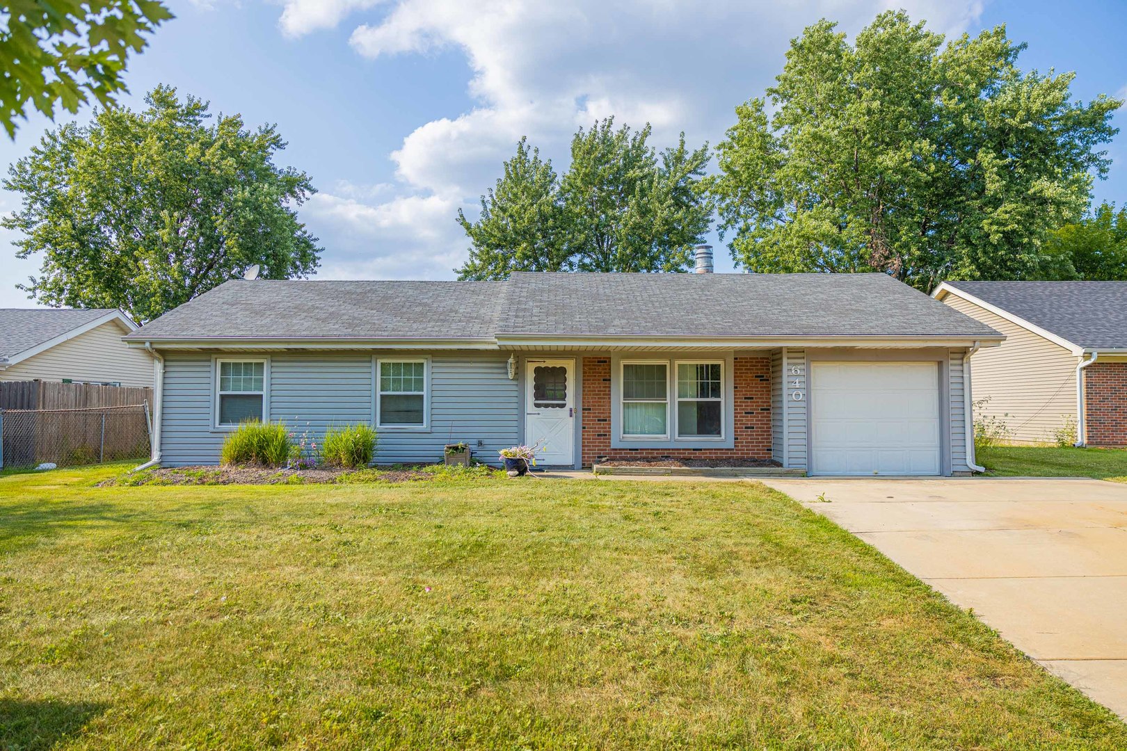 640 Rockhurst Road