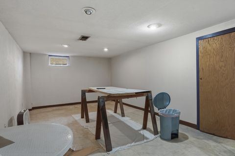 Tiny photo for 1917 33rd Street, Moline, IL 61265 (MLS # 12550400)