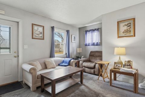 Tiny photo for 1917 33rd Street, Moline, IL 61265 (MLS # 12550400)