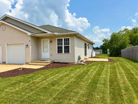 Tiny photo for 919 Colorado Street, Marseilles, IL 61341 (MLS # 12707938)