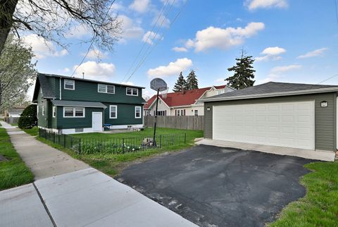 Tiny photo for 2221 119th Place, Blue Island, IL 60406 (MLS # 12617873)