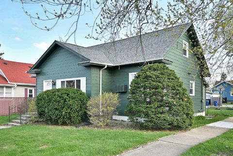 Tiny photo for 2221 119th Place, Blue Island, IL 60406 (MLS # 12617873)