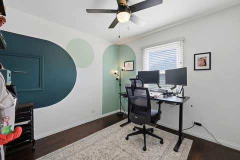 Tiny photo for 572 N Walnut Lane, Schaumburg, IL 60194 (MLS # 12726129)