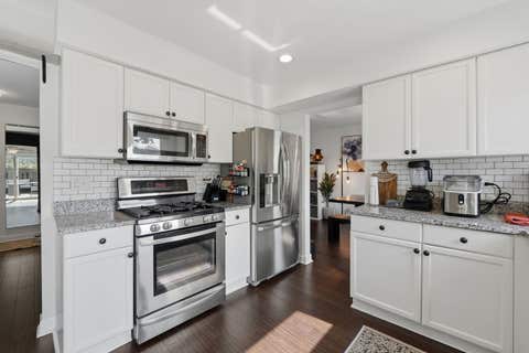 Tiny photo for 572 N Walnut Lane, Schaumburg, IL 60194 (MLS # 12726129)