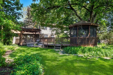 Tiny photo for 403 Meadowrue Lane, Batavia, IL 60510 (MLS # 12661581)