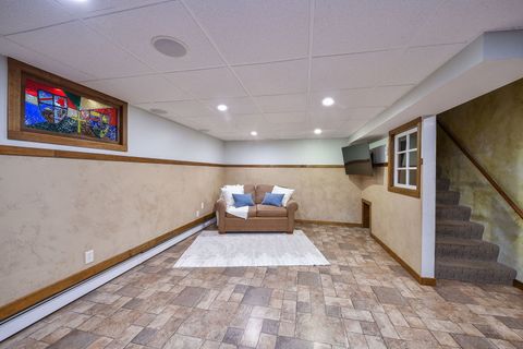 Tiny photo for 403 Meadowrue Lane, Batavia, IL 60510 (MLS # 12661581)