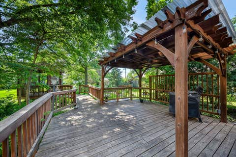 Tiny photo for 403 Meadowrue Lane, Batavia, IL 60510 (MLS # 12661581)