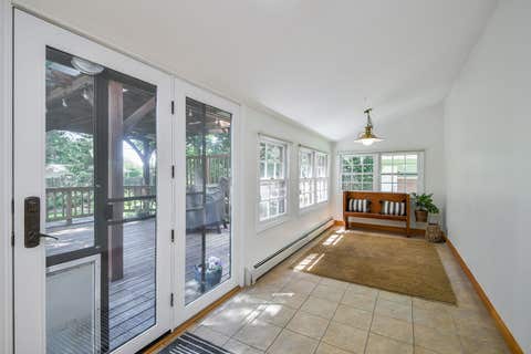 Tiny photo for 403 Meadowrue Lane, Batavia, IL 60510 (MLS # 12661581)