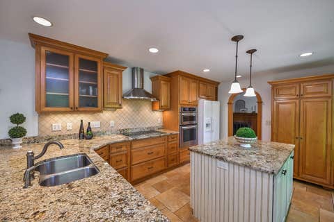 Tiny photo for 403 Meadowrue Lane, Batavia, IL 60510 (MLS # 12661581)