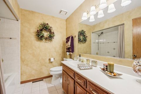 Tiny photo for 10515 Eagle Ridge Drive, Orland Park, IL 60467 (MLS # 12583732)