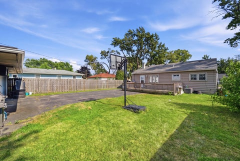 Tiny photo for 1107 Elmhurst Street, Bensenville, IL 60106 (MLS # 12715700)
