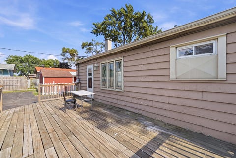 Tiny photo for 1107 Elmhurst Street, Bensenville, IL 60106 (MLS # 12715700)