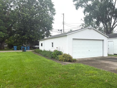 Tiny photo for 1331 S Pine Street, Centralia, IL 62801 (MLS # 12662803)