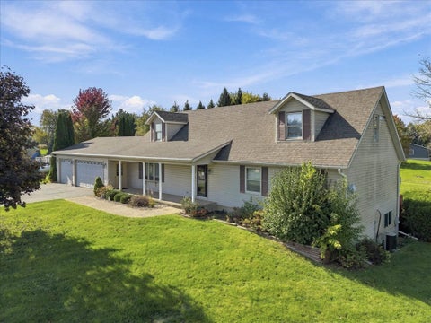 Photo of 1905 Lakeview Lane, Dixon, IL 61021 (MLS # 12794085)