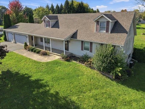 Tiny photo for 1905 Lakeview Lane, Dixon, IL 61021 (MLS # 12794085)