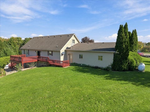 Tiny photo for 1905 Lakeview Lane, Dixon, IL 61021 (MLS # 12794085)