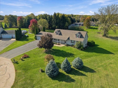 Tiny photo for 1905 Lakeview Lane, Dixon, IL 61021 (MLS # 12794085)