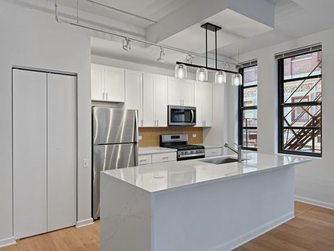 Tiny photo for 5 N Wabash Avenue #1201, Chicago, IL 60602 (MLS # 12445979)