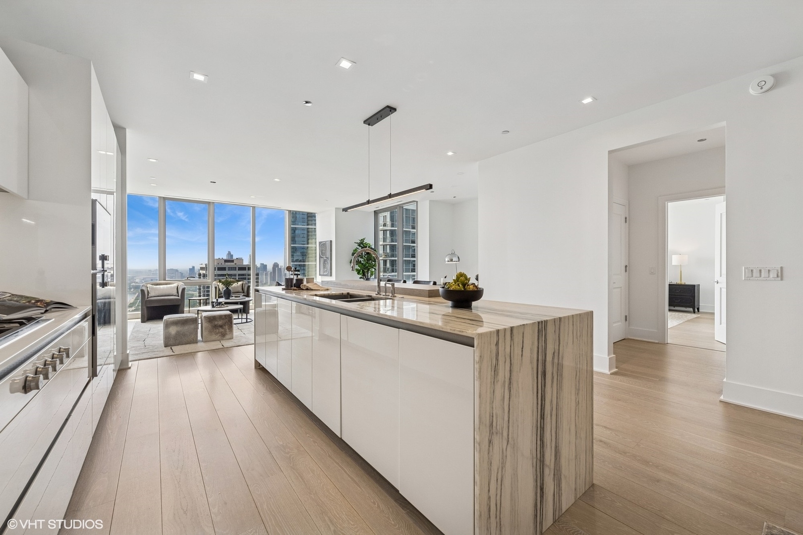 363 E Wacker Drive 3203