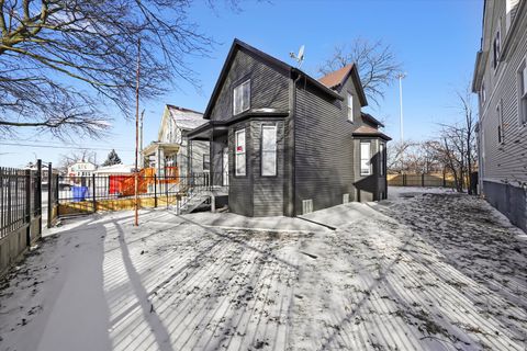 Tiny photo for 24 E 99th Place, Chicago, IL 60628 (MLS # 12553200)